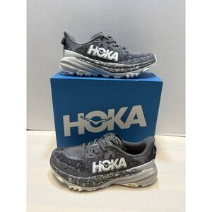 Hoka One Speedgoat 6 Shoe Low Womens Sz 6 B Satellite Gray/Stardust 1147811-SLTG
